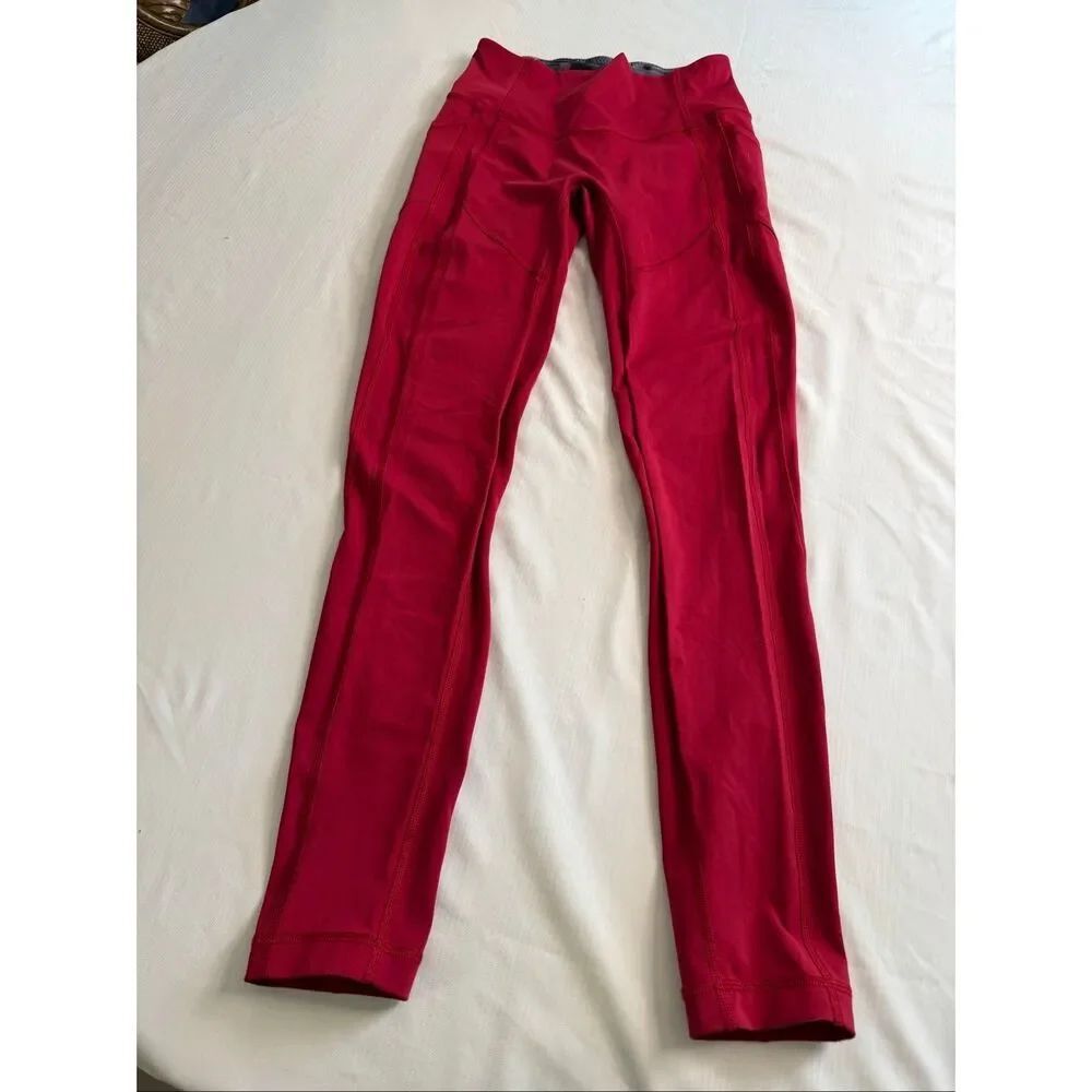 Lululemon Women’s Size 6 Red Cropped Leggings Side Pockets Athletic Yoga Running